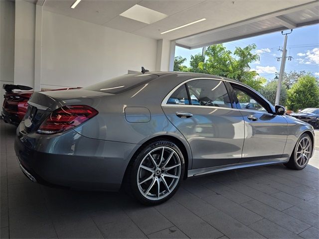 2018 Mercedes-Benz S-Class 560