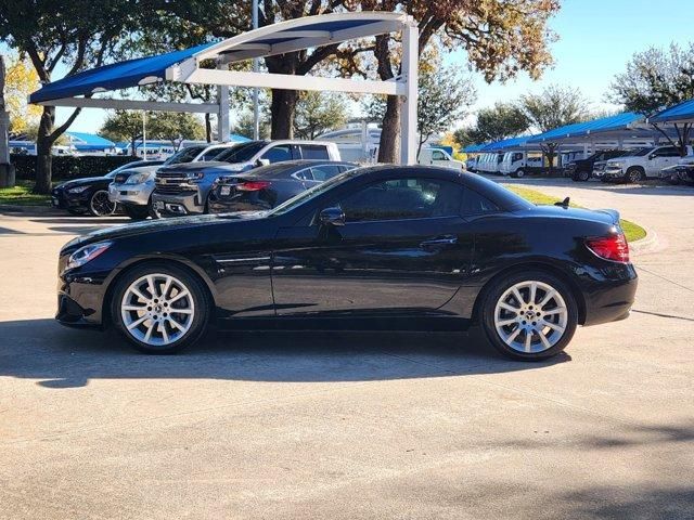 2018 Mercedes-Benz SLC 300