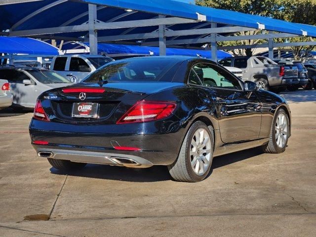 2018 Mercedes-Benz SLC 300