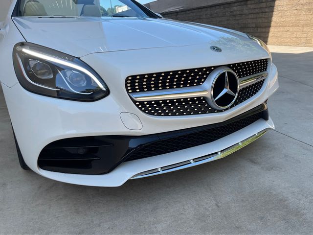 2018 Mercedes-Benz SLC 300