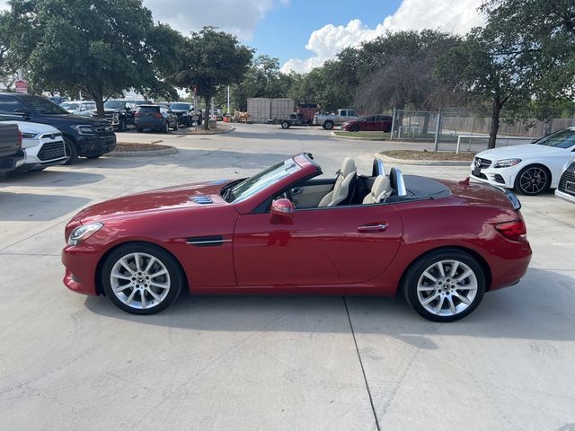 2018 Mercedes-Benz SLC 300