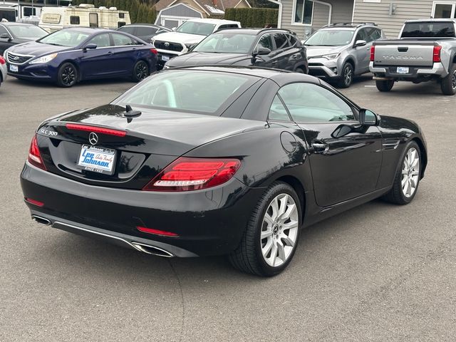 2018 Mercedes-Benz SLC 300