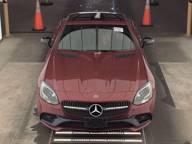 2018 Mercedes-Benz SLC 300