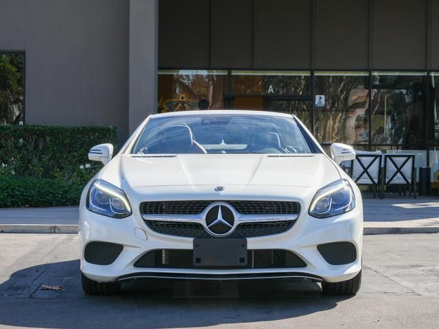 2018 Mercedes-Benz SLC 300