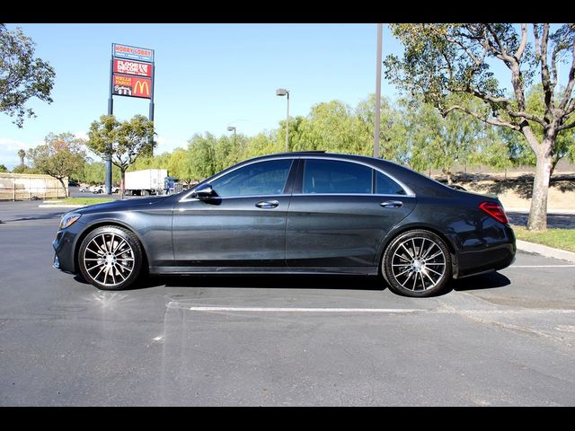 2018 Mercedes-Benz S-Class 560