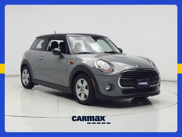 2018 MINI Cooper Hardtop Base