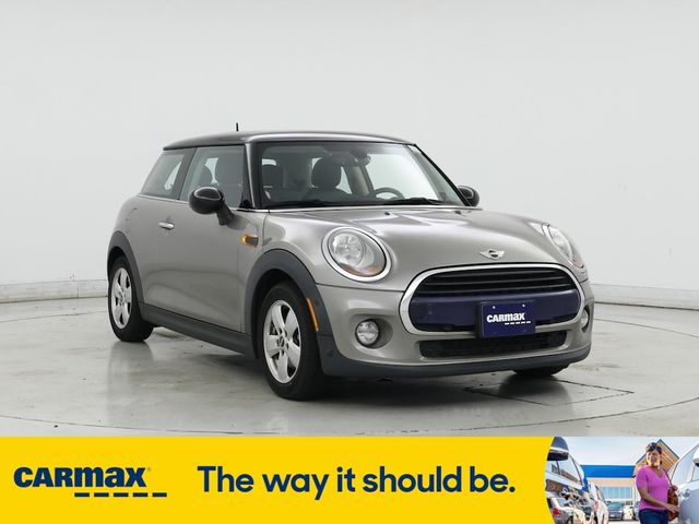 2018 MINI Cooper Hardtop Base