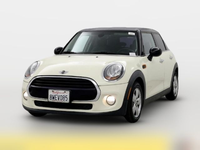 2018 MINI Cooper Hardtop Base