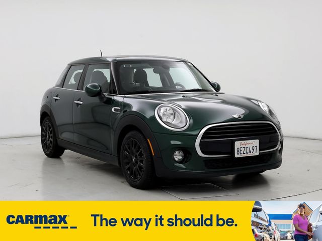 2018 MINI Cooper Hardtop Base