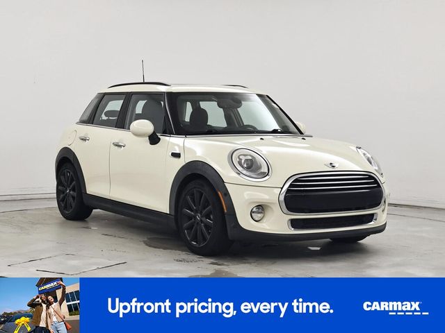 2018 MINI Cooper Hardtop Base
