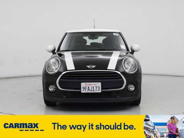 2018 MINI Cooper Hardtop Base
