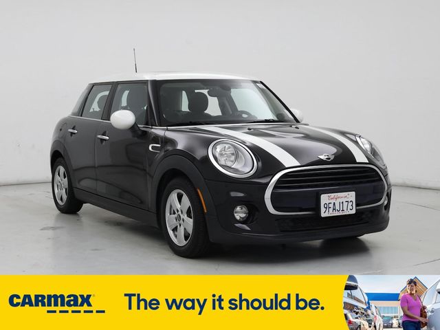 2018 MINI Cooper Hardtop Base