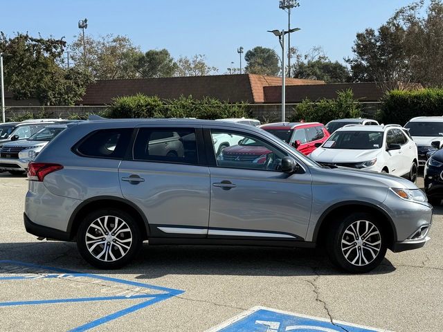 2018 Mitsubishi Outlander ES