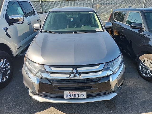 2018 Mitsubishi Outlander SE