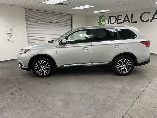 2018 Mitsubishi Outlander SE