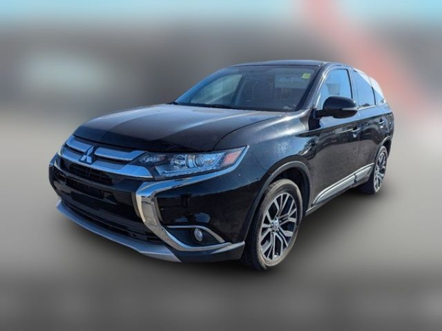 2018 Mitsubishi Outlander SE