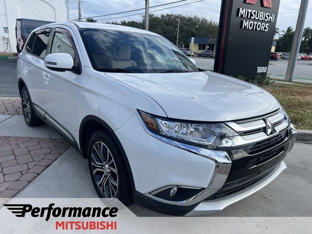 2018 Mitsubishi Outlander SE