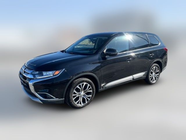 2018 Mitsubishi Outlander SE