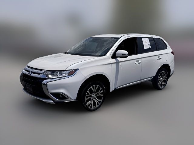 2018 Mitsubishi Outlander SE