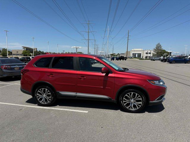 2018 Mitsubishi Outlander SE