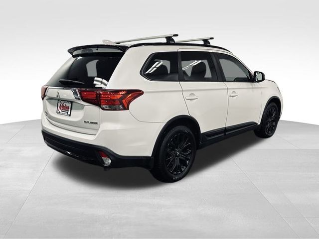 2018 Mitsubishi Outlander LE