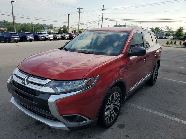 2018 Mitsubishi Outlander ES