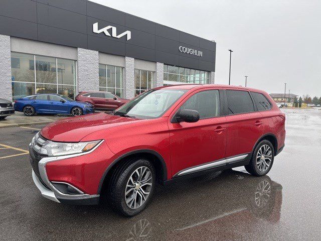 2018 Mitsubishi Outlander ES