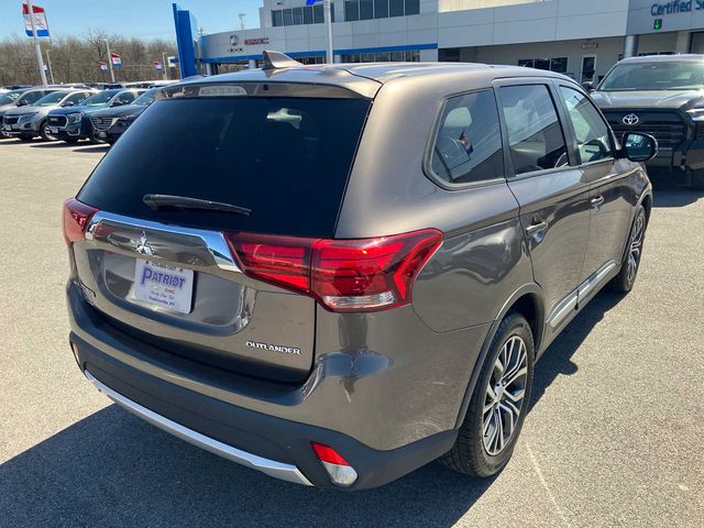 2018 Mitsubishi Outlander ES