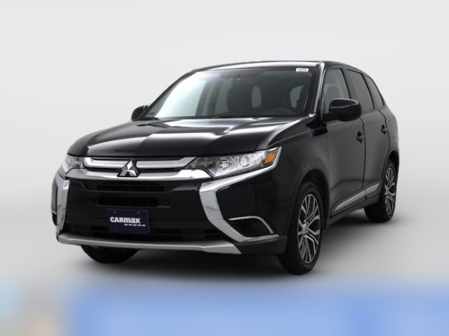 2018 Mitsubishi Outlander ES