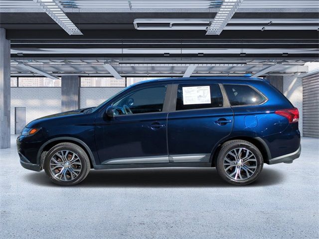 2018 Mitsubishi Outlander ES