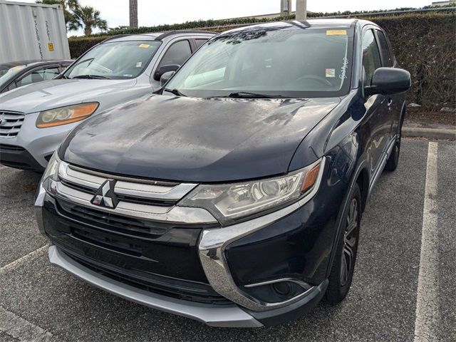 2018 Mitsubishi Outlander ES