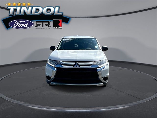 2018 Mitsubishi Outlander ES