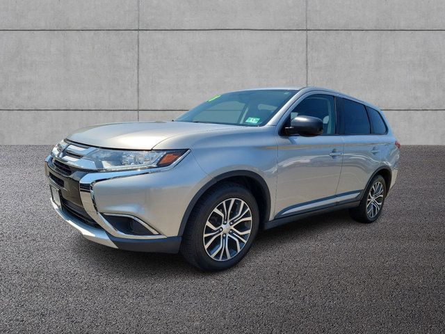 2018 Mitsubishi Outlander ES