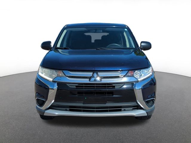 2018 Mitsubishi Outlander ES