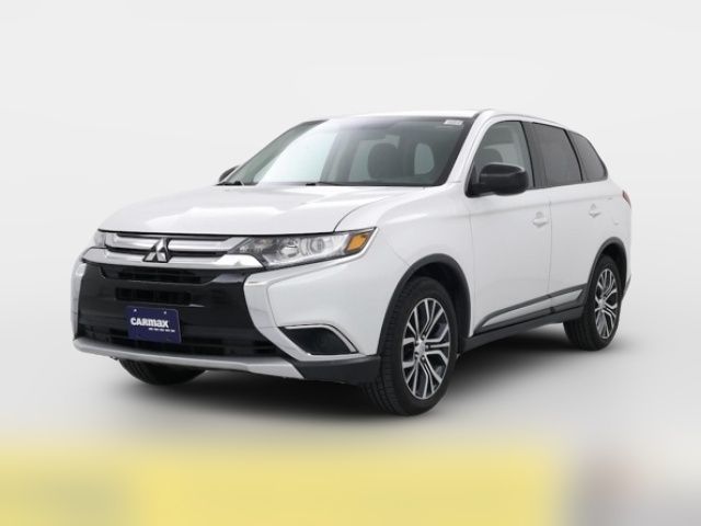 2018 Mitsubishi Outlander ES