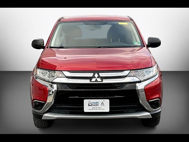 2018 Mitsubishi Outlander ES