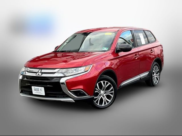 2018 Mitsubishi Outlander ES