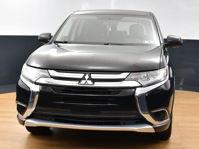 2018 Mitsubishi Outlander ES