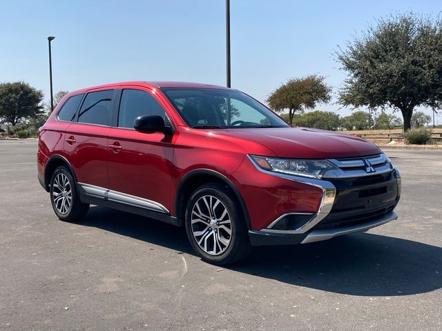 2018 Mitsubishi Outlander ES