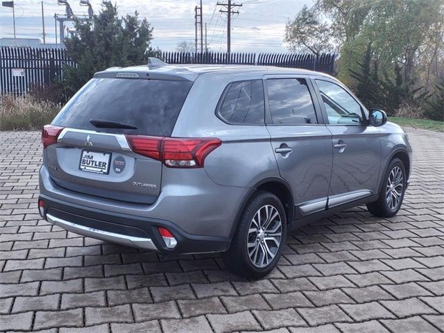 2018 Mitsubishi Outlander ES