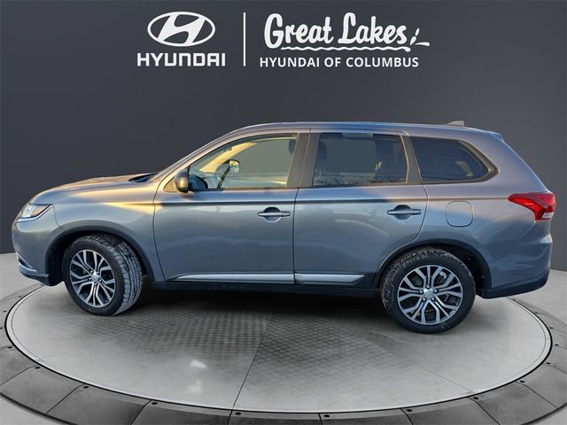 2018 Mitsubishi Outlander ES