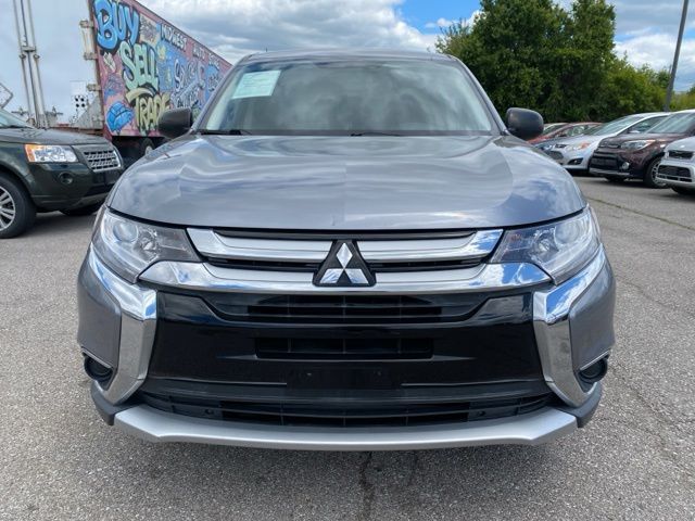 2018 Mitsubishi Outlander ES