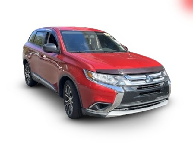 2018 Mitsubishi Outlander ES