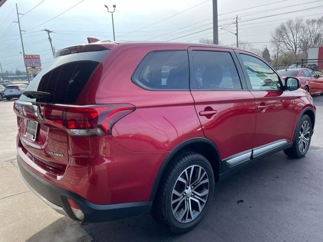 2018 Mitsubishi Outlander ES