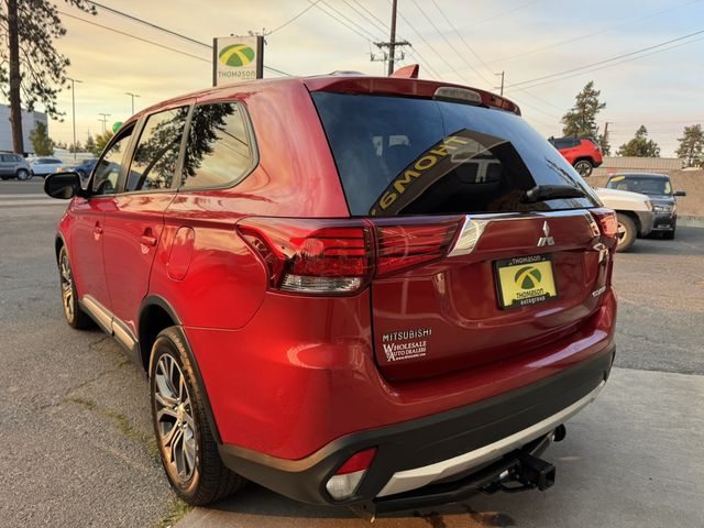 2018 Mitsubishi Outlander ES