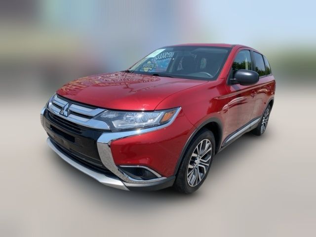 2018 Mitsubishi Outlander ES