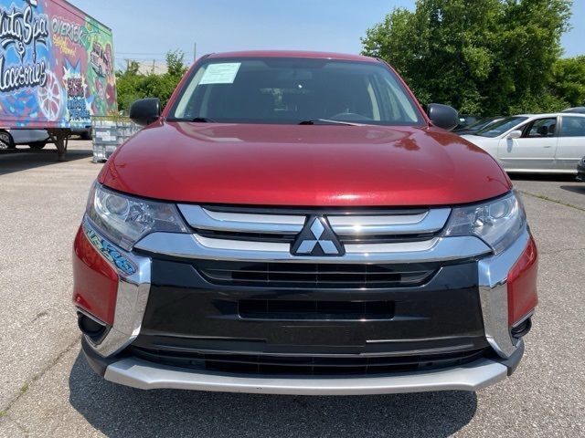 2018 Mitsubishi Outlander ES