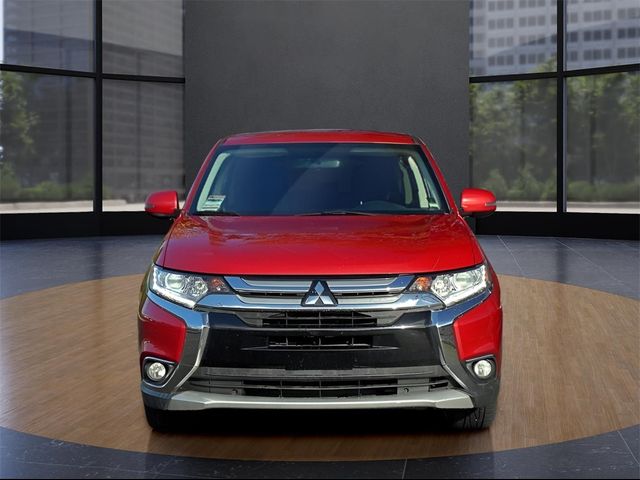 2018 Mitsubishi Outlander ES