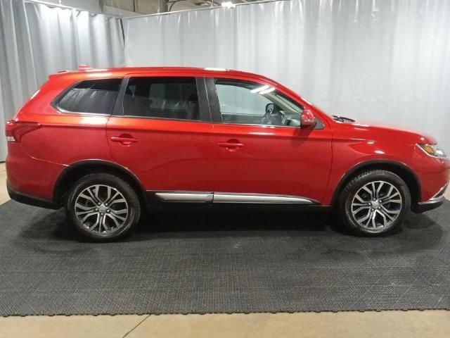 2018 Mitsubishi Outlander ES