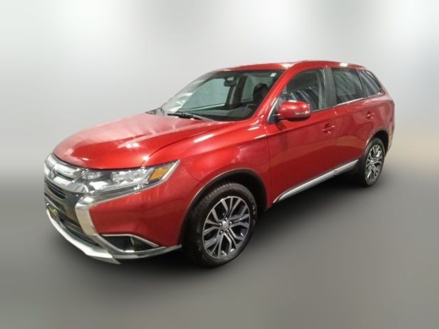 2018 Mitsubishi Outlander ES